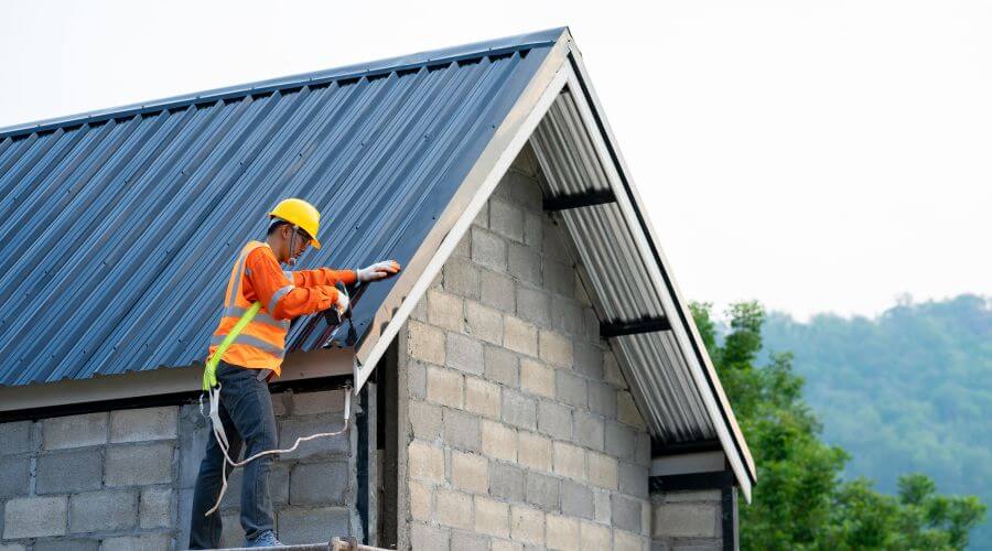 Expert Emergency Roof Repairs services in Hamburg, LA